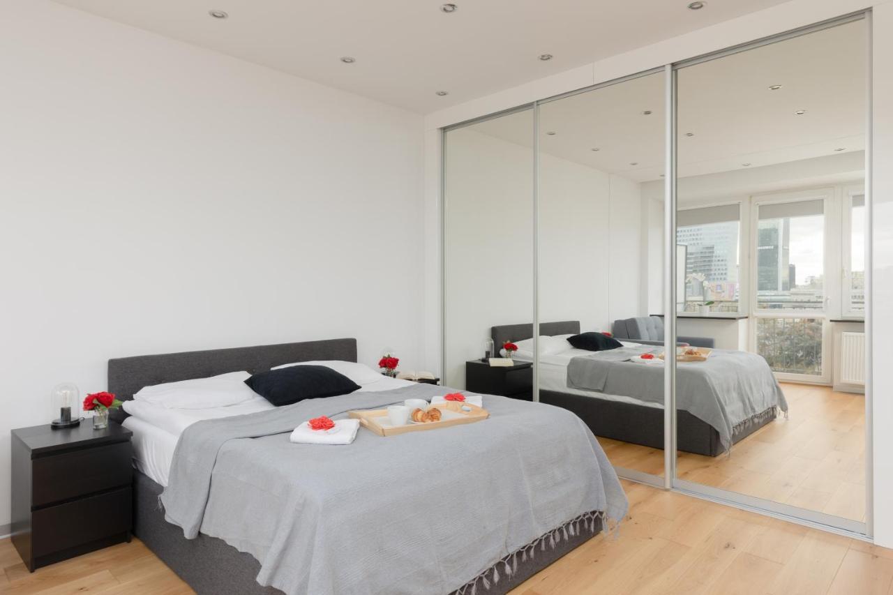 Apartments The View By Noclegi Renters Warschau Exterior foto