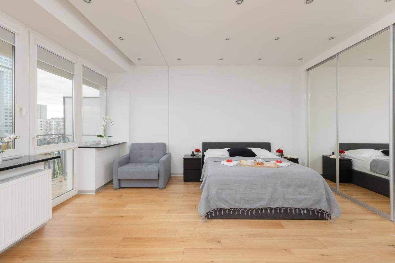 Apartments The View By Noclegi Renters Warschau Exterior foto