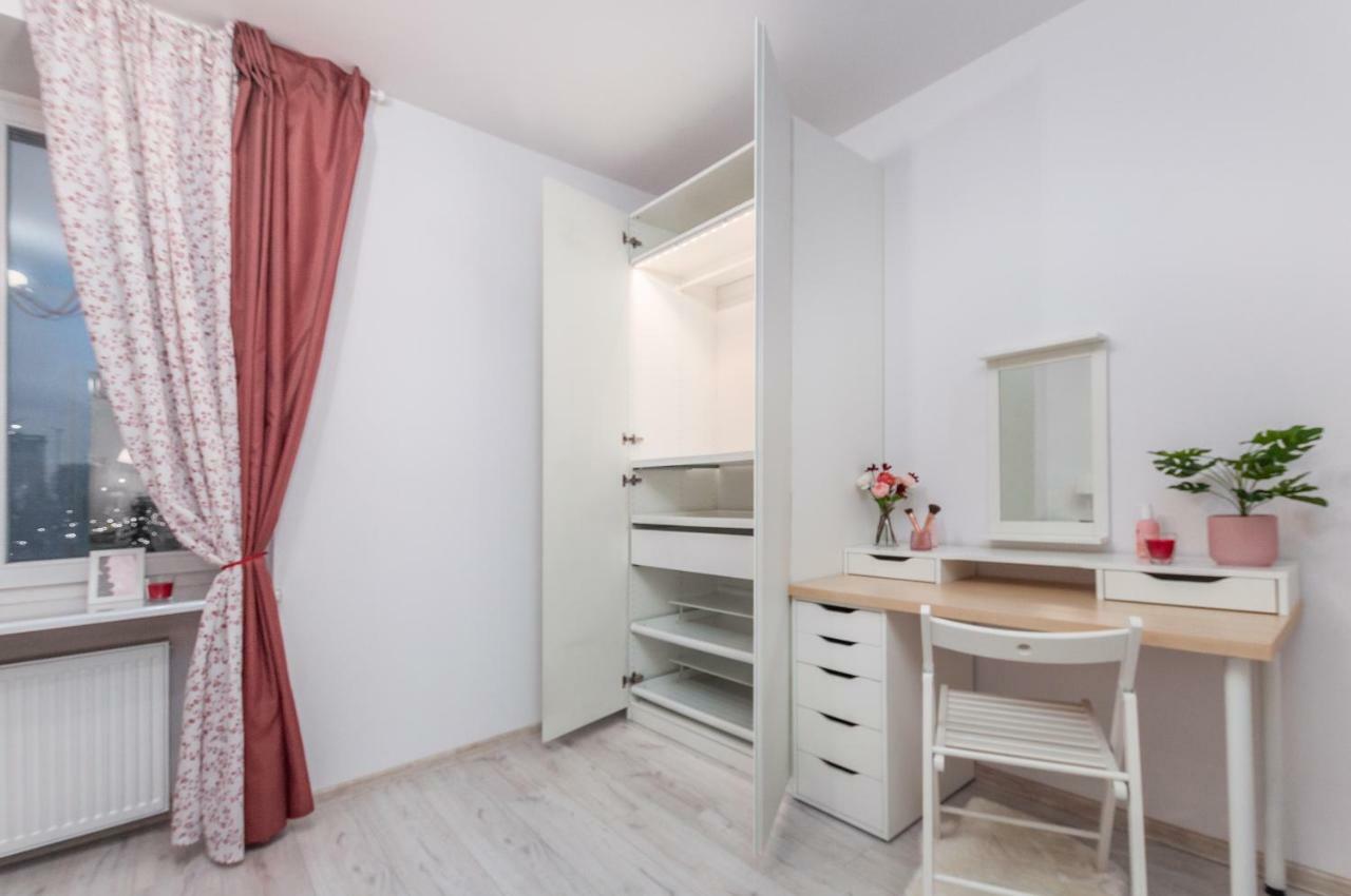 Apartments The View By Noclegi Renters Warschau Exterior foto